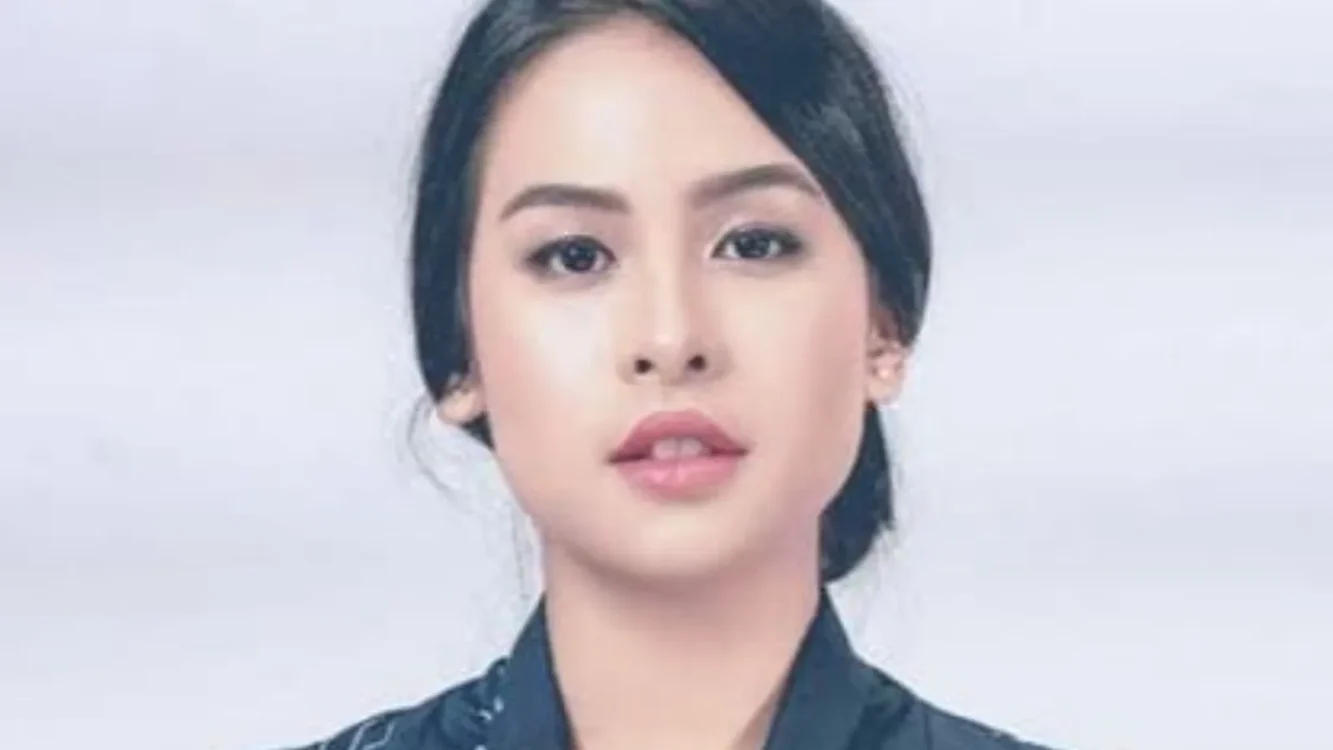 Maudy Ayunda Mengaku Kewalahan dengan Berita Buruk