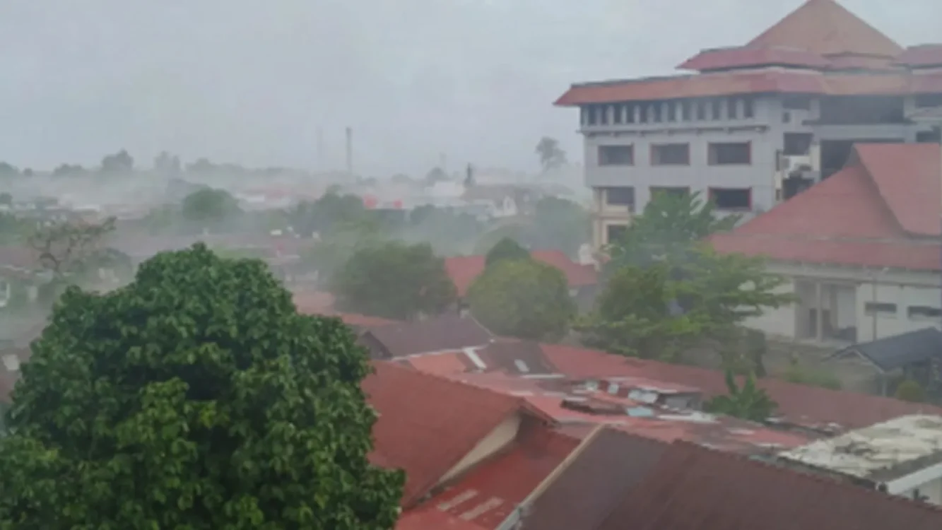 AQI Kota Padang tercatat mencapai 904