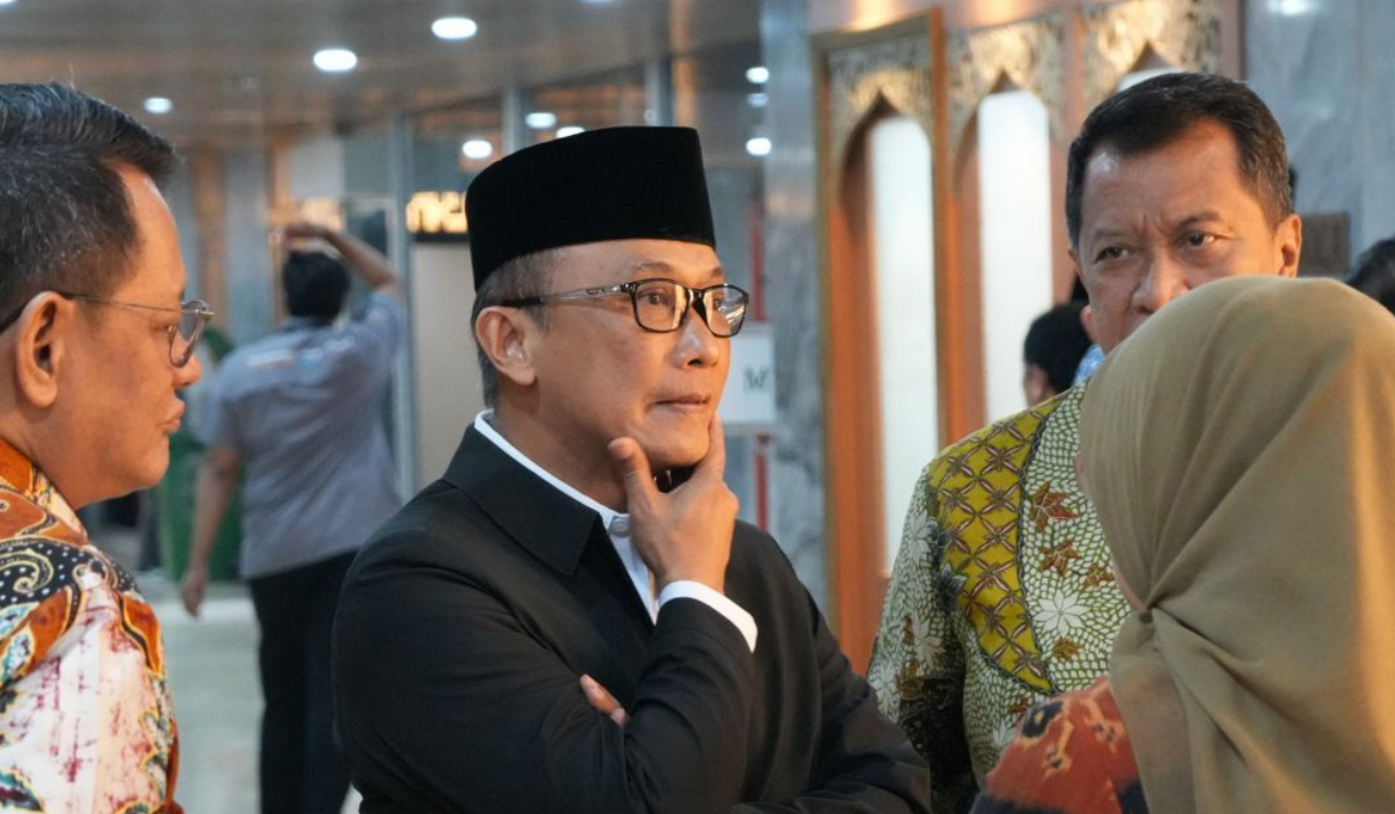 : Kepala BKN Prof. Zudan memaparkan arah kebijakan tahun 2027 di hadapan Komisi II DPR RI, yang berfokus pada penguatan sistem merit, percepatan manajemen talenta, serta modernisasi layanan digital kepegawaian nasional. FOTO dok. HUMAS BKN