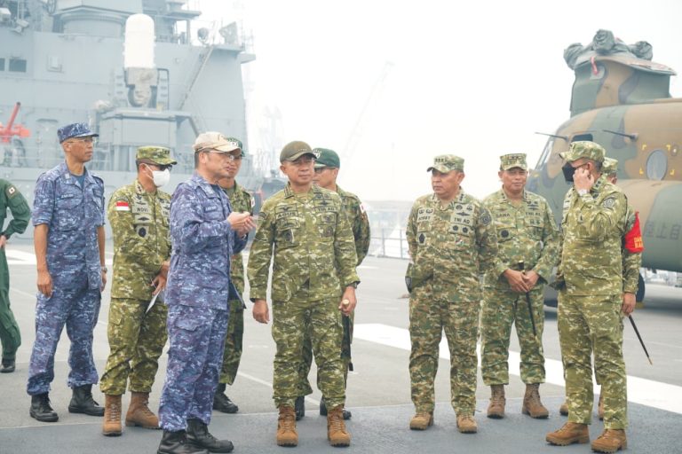 Kapal JMSDF JS Kunisaki Tiba di Kalimantan Barat, Dukungan Jepang untuk Penanganan Karhutla Siap Dioperasionalkan