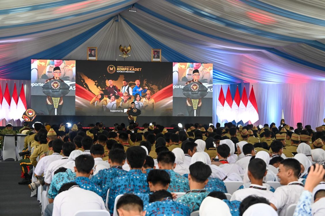 : Wamendikdasmen, Atip Latipulhayat, menghadiri dan memberikan sambutan dalam kegiatan Grand Launching Korps Kadet Republik Indonesia di SMK Negeri 26 Jakarta, Rabu (23/9/2026). (Foto: Rayhan Kemendikdasmen)