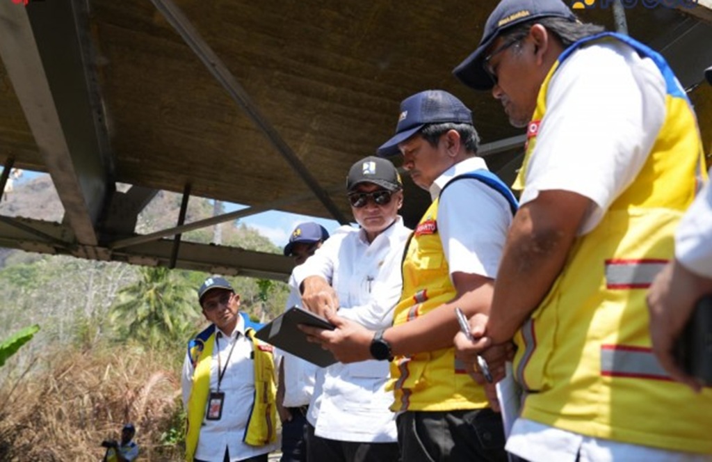 : Menteri PU Dody Hanggodo memutuskan memperluas tupoksi Satgas menjadi Satuan Tugas Tanggap Darurat dan Rehabilitasi Infrastruktur Dampak Bencana Bidang Pekerjaan Umum dengan cakupan seluruh Indonesia. (Foto: Humas Kementerian PU)