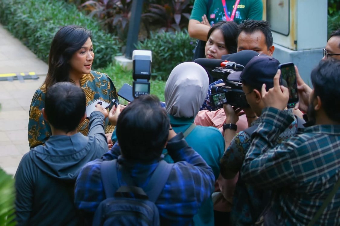 : Dirjen Komunikasi Publik dan Media Kemkomdigi, Fifi Aleyda Yahya menegaskan pentingnya menghormati privasi dan etika perekaman tanpa izin di ruang publik, sembari memastikan kebebasan jurnalis dalam mencari informasi tetap dijamin undang-undang. (Foto: Agus Siswanto/ InfoPublik-IGID KPM Komdigi)