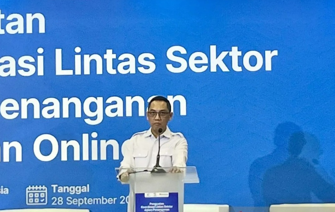 : Direktur Jenderal Pengawasan Ruang Digital Komdigi Alexander Sabar dalam acara Forum Group Discussion (FGD) “Penguatan Koordinasi Lintas Sektor dalam Penanganan Penipuan Online (Scam)” di Jakarta, Senin(28/9/2026). (foto: ANTARA/Farika Nur Khotimah)
