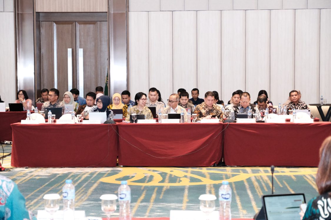 : Kementerian Agraria dan Tata Ruang/Badan Pertanahan Nasional (ATR/BPN) tengah menyusun dan membahas Rancangan Undang-Undang (RUU) tentang Pengaturan Reforma Agraria. Proses tersebut dilakukan dengan melibatkan kementerian/lembaga serta pemangku kepentingan terkait untuk menyempurnakan substansi dan memastikan regulasi yang disusun dapat menjawab berbagai persoalan agraria./Foto Humas Kementerian ATR/BPN