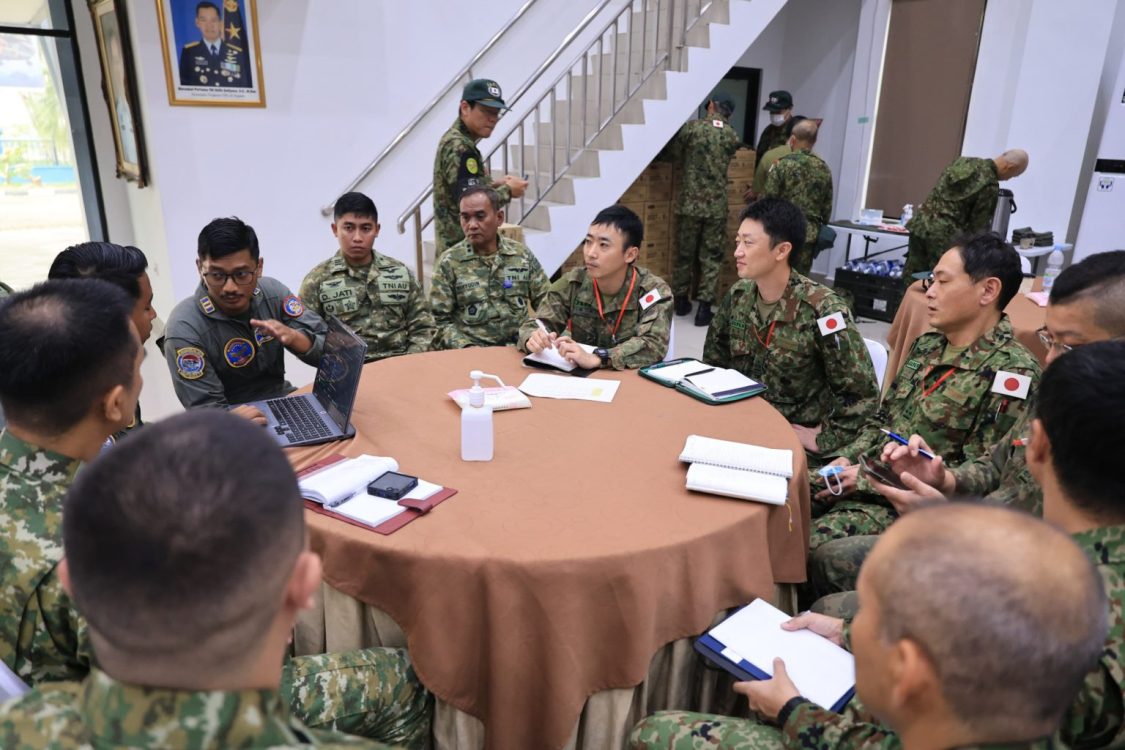 Koordinasi Persiapan Operasi Penanganan Karhutla di Kalimantan antara Kemhan, TNI dan Delegasi Jepang