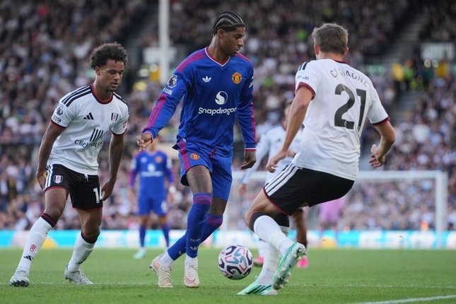 Manchester United Selamat dari Kekalahan melawan Fulham 1-1