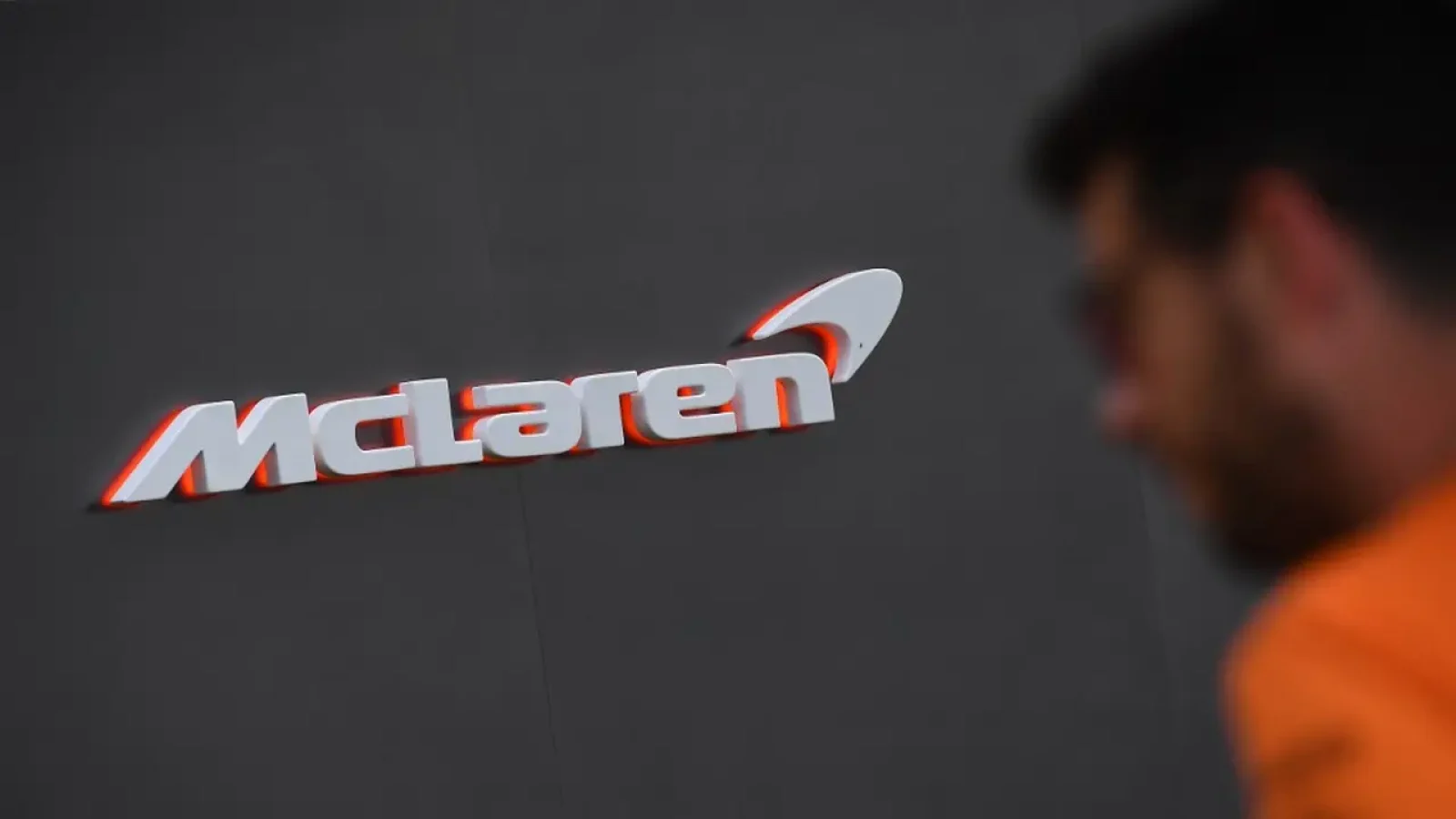 McLaren Pastikan Bikin SUV Sebelum 2030, Siapkan Pabrik Baru dan Teknologi Carbon Tub