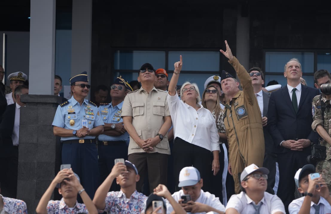 Menhan RI Bersama Menteri Angkatan Bersenjata dan Veteran Prancis Tinjau Latma PEGASE 2026