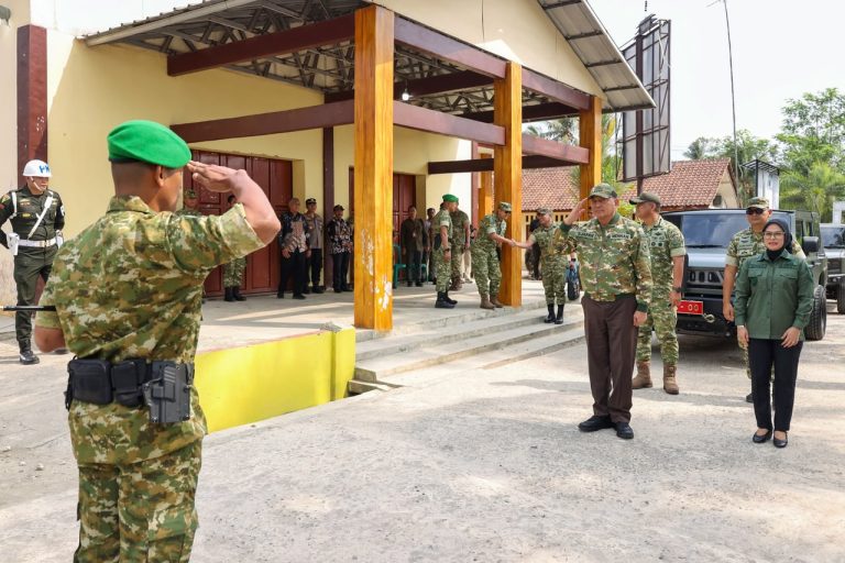Menhan Sjafrie Tinjau Yonif TP 336/Merak Sakti di Pangandaran, Batalyon Pertama di Ujung Timur Kodam III/Siliwangi