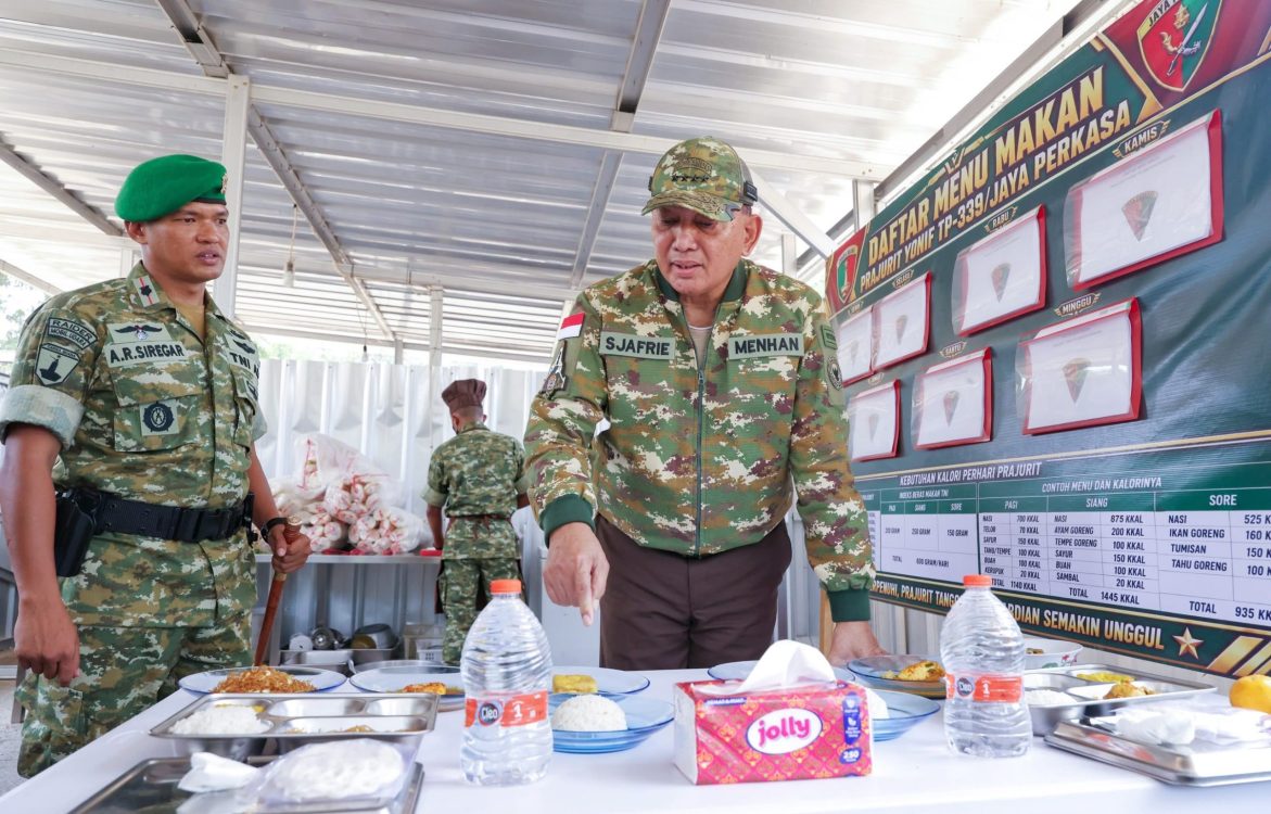 Menhan Tinjau Yonif TP 339/Jaya Perkasa: Tegaskan Dua Fungsi Utama Satuan dan Penguatan Sishankamrata