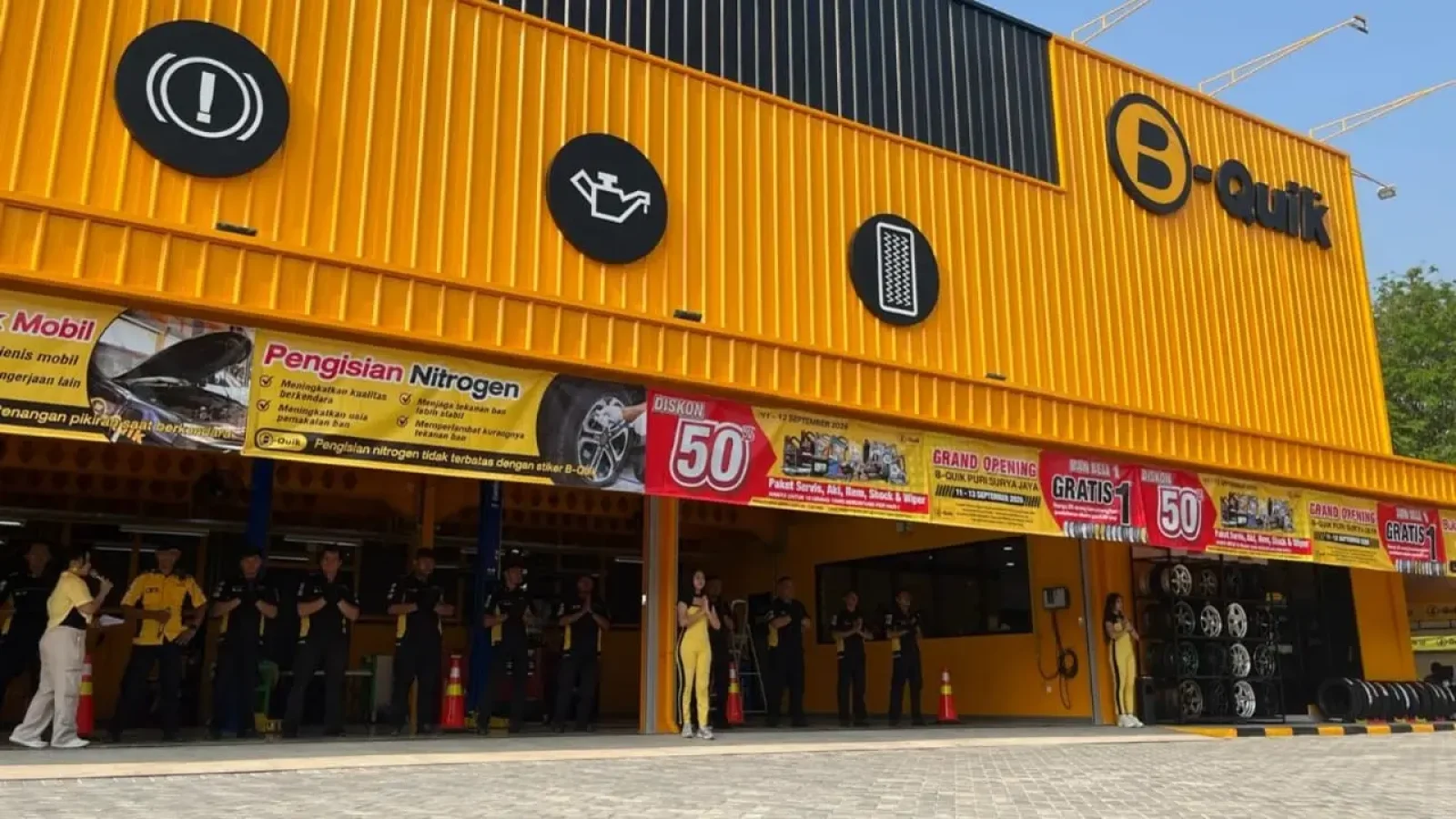 Motul dan B-Quik Perluas Akses Servis Mobil dan Pelumas di Sidoarjo