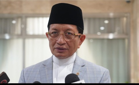 : MTQ Nasional XXXI Tahun 2026 di Semarang tidak sekadar menjadi panggung kompetisi qari dan qariah. Menteri Agama Nasaruddin Umar mendorong MTQ menjadi momentum menghadirkan Al-Qur’an sebagai living Quran—nilai-nilainya hidup dalam sikap, perilaku, dan cara masyarakat menyelesaikan persoalan kehidupan. (Foto: Humas Kemenag)