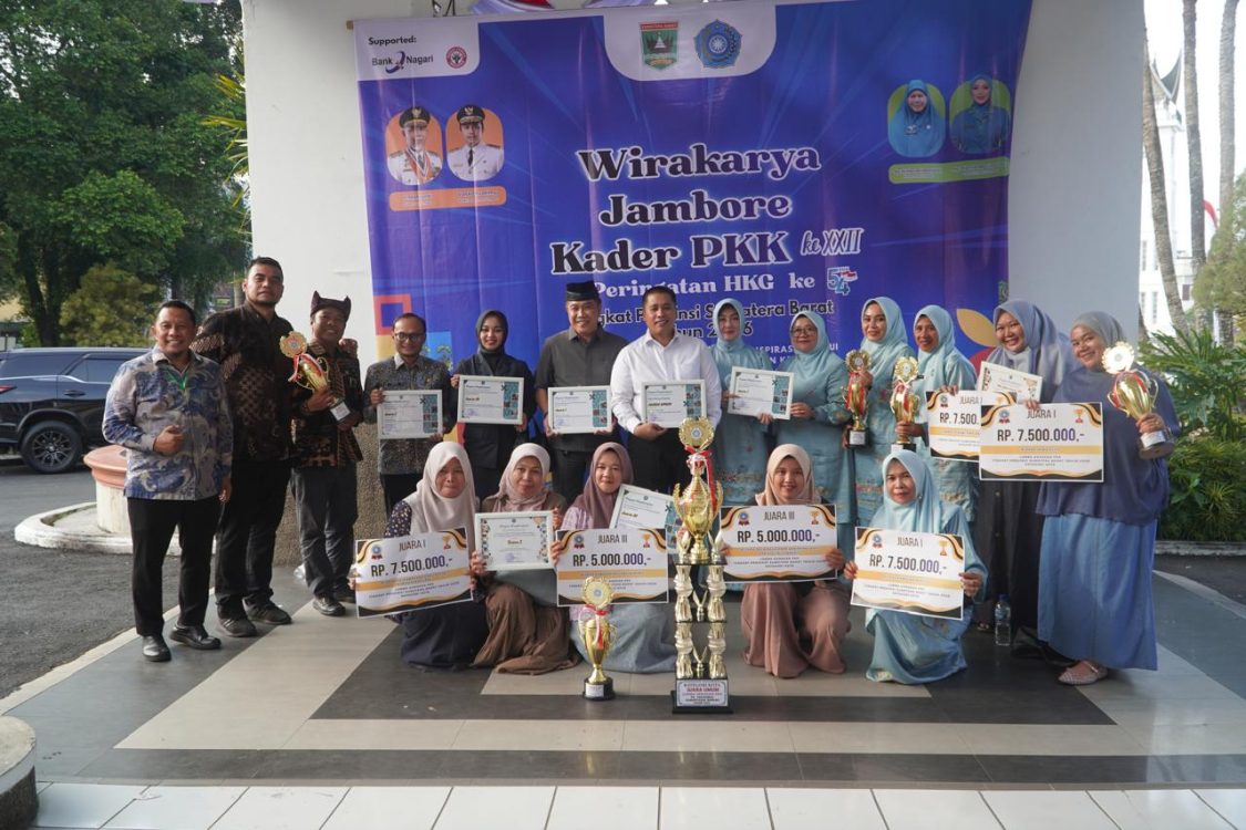 : Borong Juara di Berbagai Kategori, Padang Panjang Juara Umum Gerakan PKK Sumbar 2026. (foto: MC Padang Panjang)