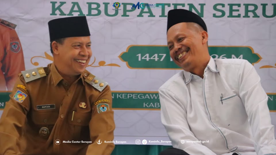 : Wakil Bupati Seruyan Supian dan Ustadz Basas pada kegiatan Siraman Rohani