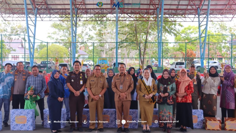 : Foto Bersama Kegiatan Pengukuhan Bunda Literasi Kecamatan, Selasa (15/9/2026).