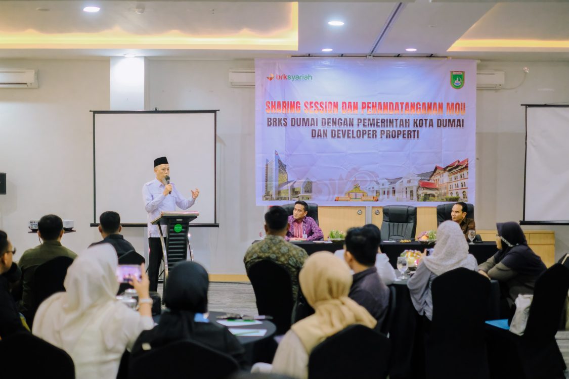 : Pemko Dumai secara resmi menjalin kolaborasi strategis dengan PT Bank Riau Kepri (BRK) Syariah serta para pengembang properti lokal melalui kegiatan Sharing Session dan Penandatanganan Memorandum of Understanding (MoU). (foto: MC Dumai)