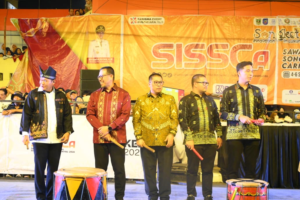 : Wako Hendri Arnis Apresiasi SISSCa 2026, Dorong Songket Silungkang Tembus Pasar Global. (foto: MC Padang Panjang)