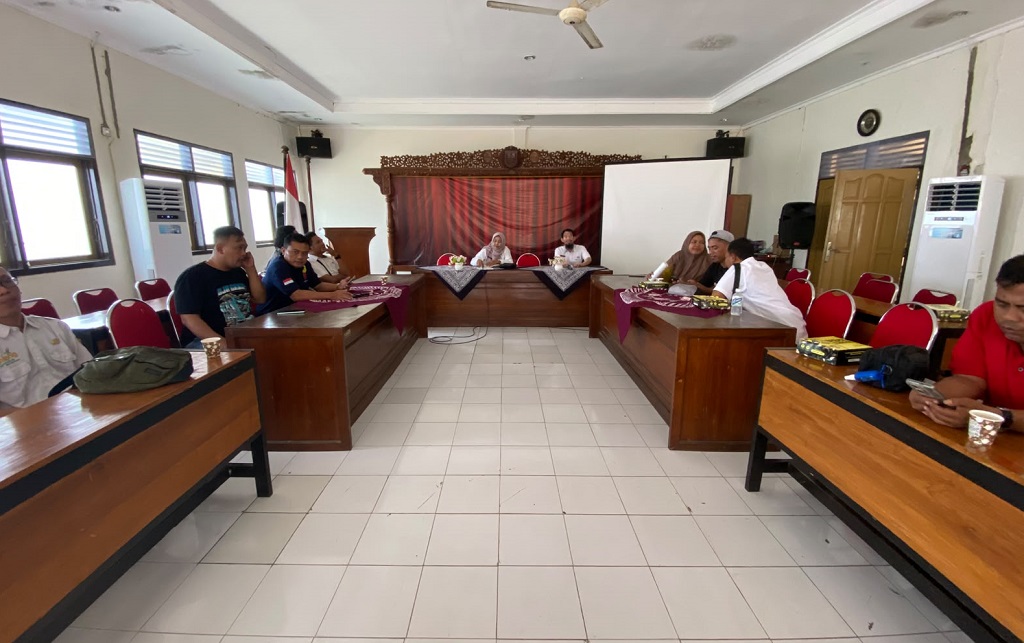 : Diskominfo Batang menggelar rakor bersama para pewarta, di Aula Dispermades Batang, Kabupaten Batang.