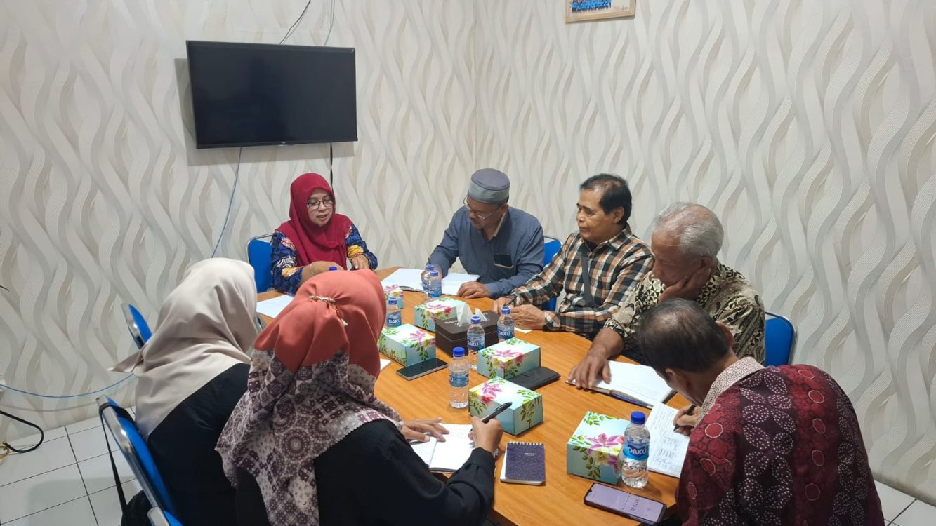 : Memaksimalkan jaring pengaman sosial hingga tingkat akar rumput, Dinsos Sleman bersama Forum WKSBM menyepakati alokasi program 2026 untuk penumbuhan lembaga baru dan perluasan akses pemberdayaan ekonomi masyarakat, Rabu (2/9/2026).