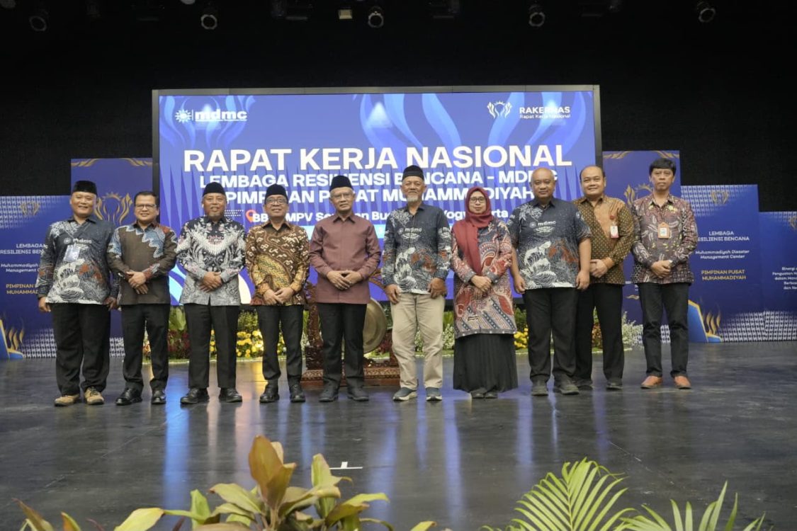 : Mengintegrasikan pemanfaatan teknologi sistem peringatan dini geospasial dengan kearifan lokal masyarakat, Pimpinan Pusat Muhammadiyah merumuskan strategi penanggulangan bencana yang terukur melalui konsolidasi nasional di Sleman.