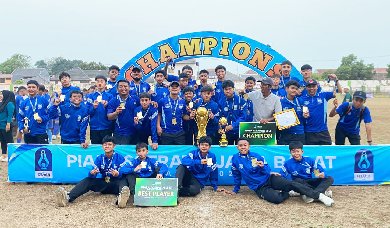 Persib U13 Juara Piala Soeratin Jawa Barat