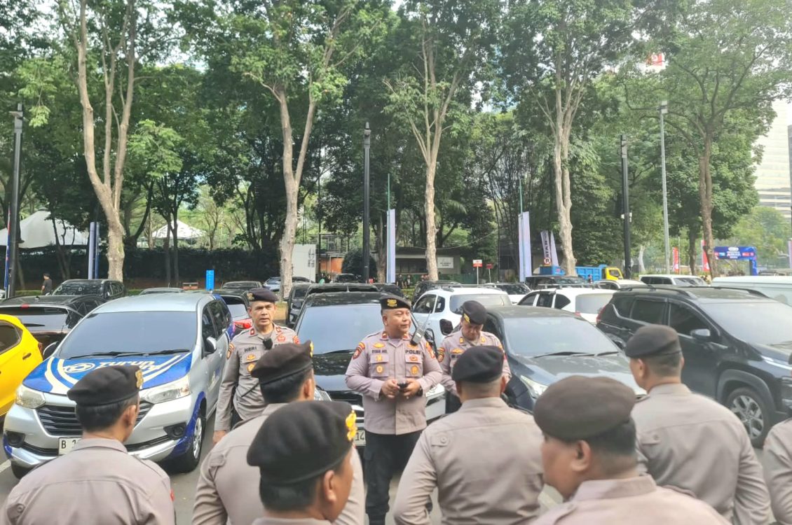 : Polri melakukan apel persiapan pengamanan di sekitar Stadion Utama Gelora Bung Karno (SUGBK), Jakarta Pusat, untuk mendukung kelancaran dua pertandingan FIFA ASEAN Cup 2026, Jumat (25/9/2026). (Foto: Agus Siswanto/InfoPublik)