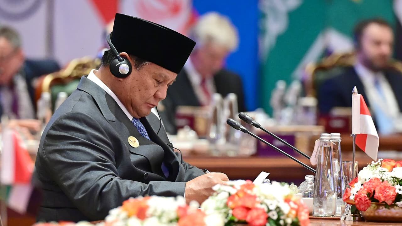 : Presiden Prabowo Subianto saat menghadiri sesi terbatas bertema “Inclusive Global Governance and Strengthening Multilateralism” dalam rangkaian Konferensi Tingkat Tinggi (KTT) BRICS 2026 di Bharat Mandapam, New Delhi, Republik India, Sabtu (12/9/2026). Foto: BPMI Setpres/Muchlis Jr