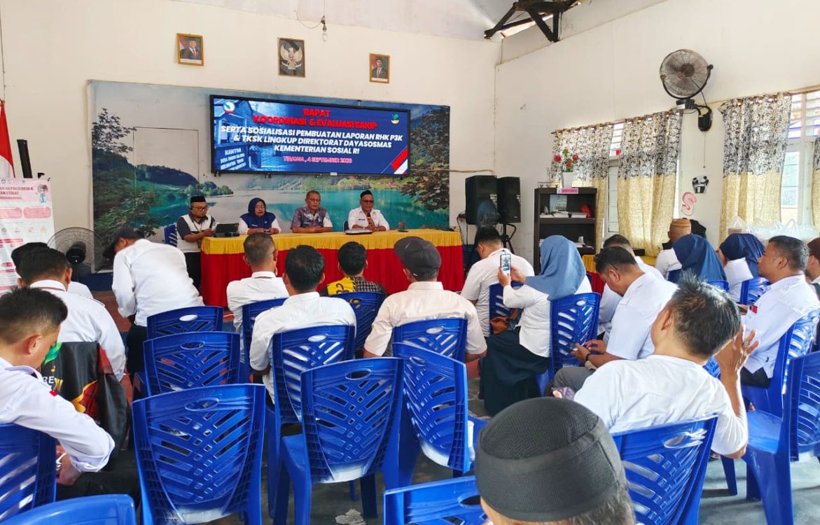 : Rapat Koordinasi dan Evaluasi Sistem Akuntabilitas Kinerja Instansi Pemerintah (SAKIP). (foto Owan)