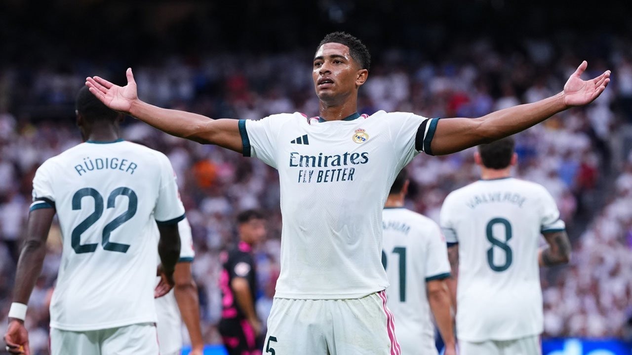 Real Madrid Mengamuk Hajar Sang Tamu Malaga 4-0