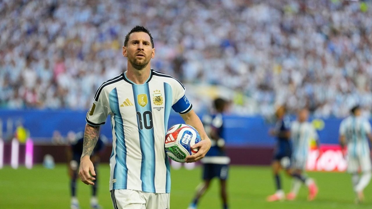 Resmi Lionel Messi Umumkan Pensiun dari Timnas Argentina
