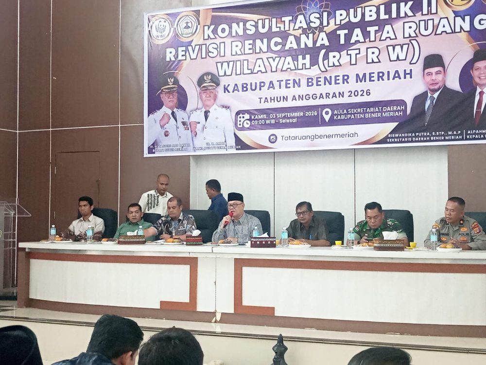 : Bupati Bener Meriah, Tagore Abubakar, saat menghadiri Konsultasi Publik Revisi RTRW Kabupaten Bener Meriah Tahun Anggaran 2026 yang digelar Dinas Pekerjaan Umum, Perumahan dan Kawasan Permukiman di Aula Setdakab Bener Meriah, Kamis (3/9/2026).
