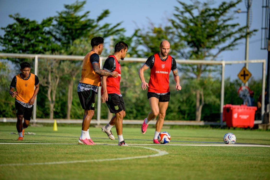 Risto Mitrevski Nikmati Suasana Positif Latihan Persebaya