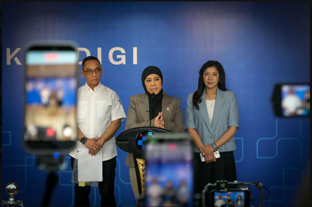 : Menteri Komunikasi dan Digital Meutya Hafid dalam Konferensi Pers Progres Implementasi PP TUNAS di Kantor Kementerian Komdigi, Jakarta Pusat, Senin (14/9/2026) mengatakan mekanisme sanksi diperlukan agar kewajiban pelindungan anak memiliki konsekuensi yang jelas bagi platform yang tidak menjalankan ketentuan. Foto: Infopublik.id/Bismo Agung