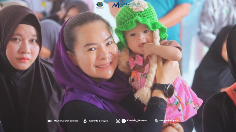 : Ketua TP-Posyandu Kabupaten Seruyan, Welduline Ahmad Selanorwanda, pada kegiatan Sinergi Posyandu dan TP PKK Cegah Stunting, Wujudkan Generasi Sehat di Kabupaten Seruyan, Jumat (18/9/2026).