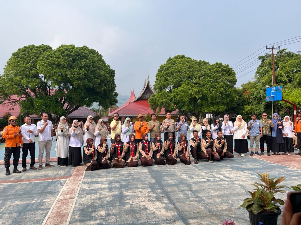 : SMAN 2 Luncurkan SPAB, Perkuat Budaya Siaga Bencana di Sekolah. (foto: MC Padang Panjang)