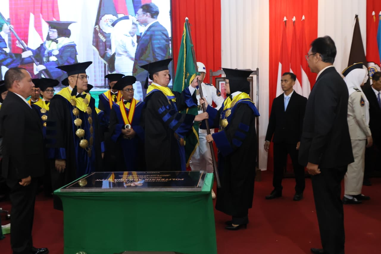 : Sekolah Tinggi Pertanahan Nasional (STPN) resmi bertransformasi menjadi Politeknik Agraria STPN. Transformasi ini diarahkan untuk memperkuat pendidikan vokasi dan menyiapkan sumber daya manusia yang adaptif terhadap perkembangan teknologi serta kebutuhan sektor agraria, pertanahan, dan tata ruang./Foto Humas Kementerian ATR/BPN