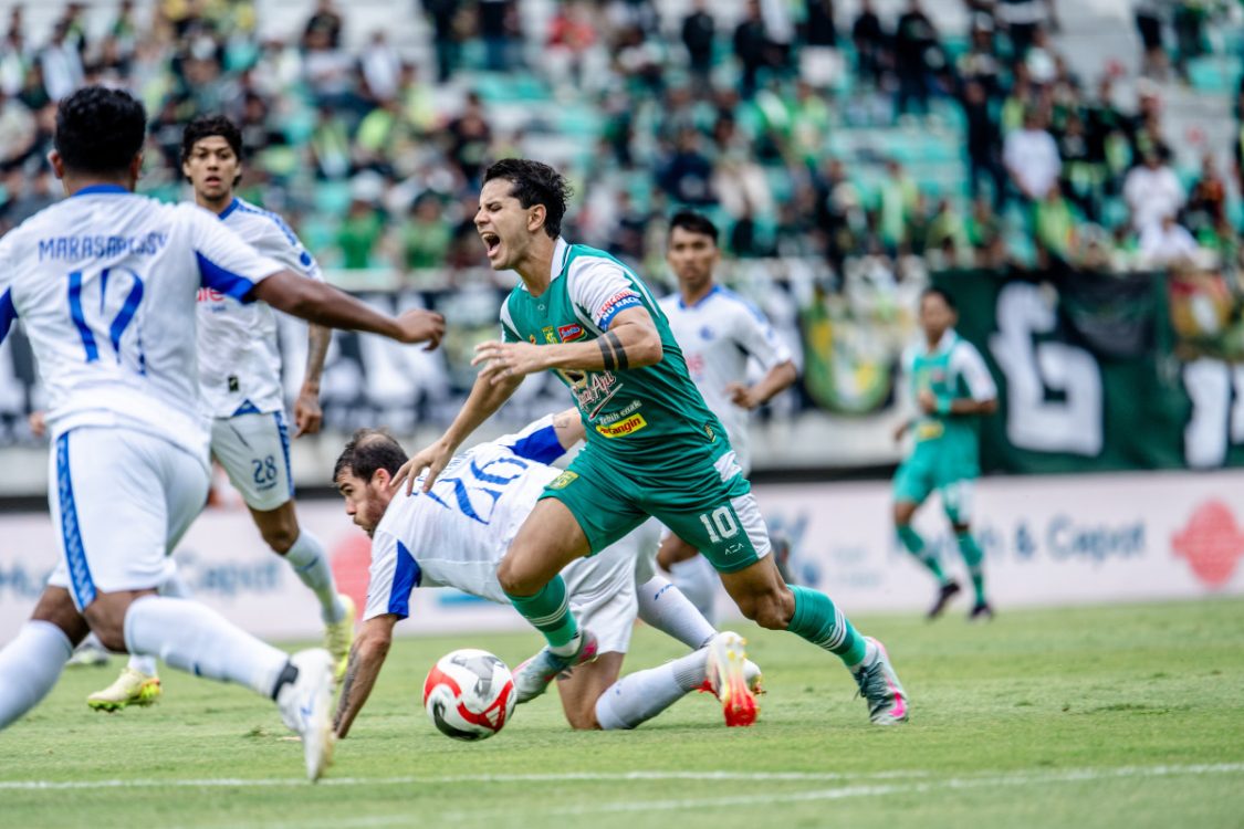 Tanpa Gol di Babak Pertama