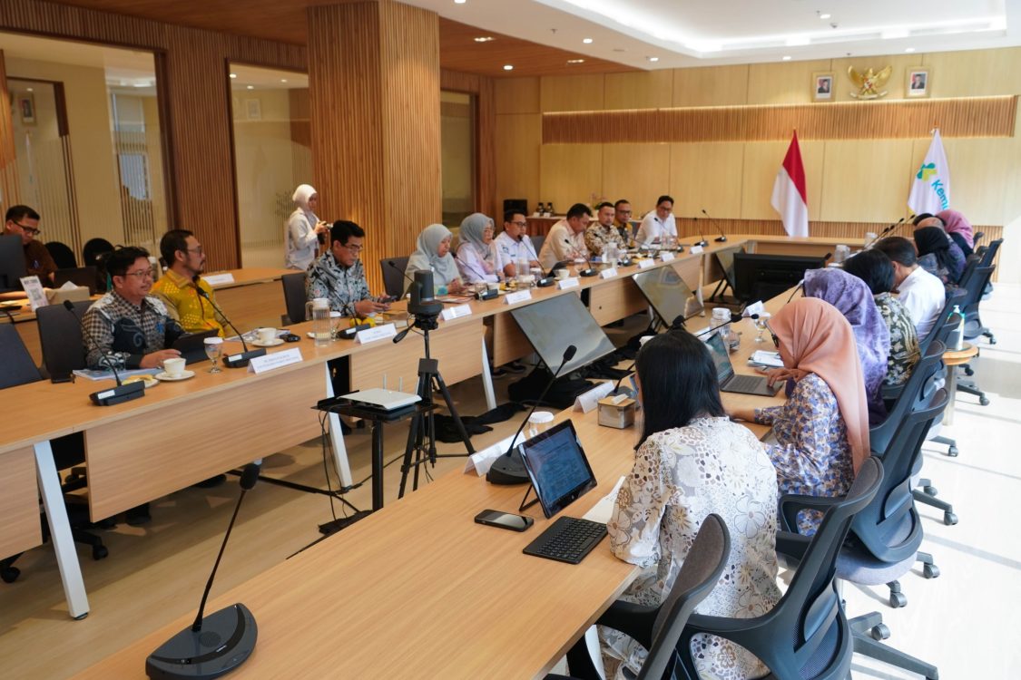 : Komitmen modernisasi layanan kesehatan Parigi Moutong mendapat dukungan penuh Kementerian Kesehatan. Mulai dari rehabilitasi tiga RSUD, pemenuhan alat kesehatan, hingga beasiswa dokter spesialis siap dikucurkan, Rabu (2/9/2026).