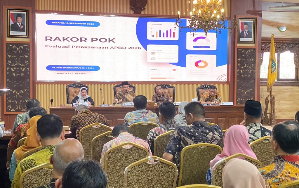 : Pemkab Batang menggelar Rapat Koordinasi Pengendalian Operasional Pembangunan (RAKORPOK) Triwulan II Tahun 2026 di Aula Bupati Batang, Kabupaten Batang.