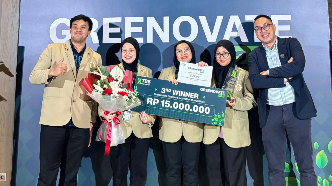 Ubah Limbah Tandan Sawit Jadi Material Elektroda,Tim Mahasiswa UGM Raih Penghargaan Greenovate