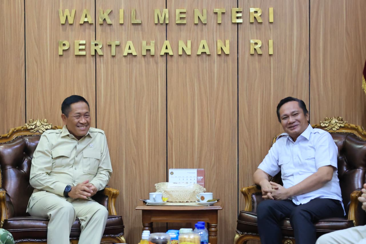 Wakili Menhan RI, Wamenhan Terima Audiensi Bupati Nias Barat Bahas Penguatan Pertahanan Kepulauan