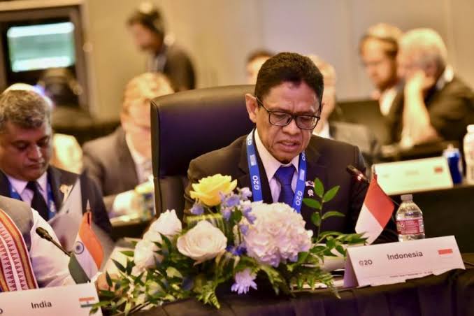: Wakil Menteri Energi dan Sumber Daya Mineral (ESDM) Yuliot berbicara saat forum G20 Energy Abundance Ministerial Meeting di Houston, Texas, Amerika Serikat, Selasa (15/9/2026). (ANTARA/HO-Humas Kementerian ESDM)