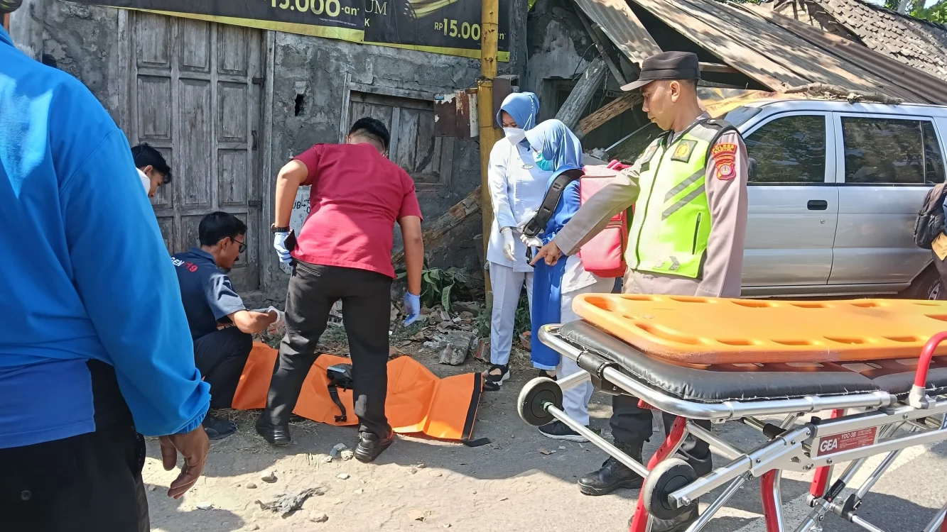 Kecelakaan Maut di Pandak Bantul, Pemotor Tewas Usai Adu Banteng dengan Isuzu Panther