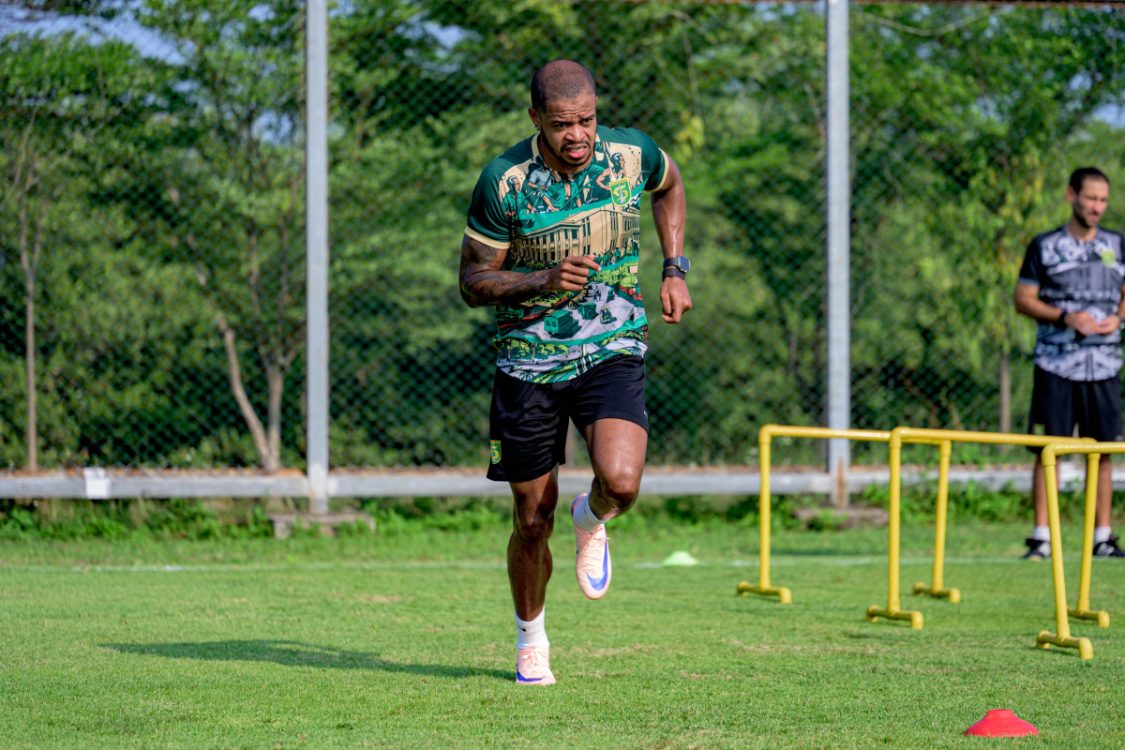 Alex Martins Angkat Bicara soal Produktivitas Golnya di Persebaya