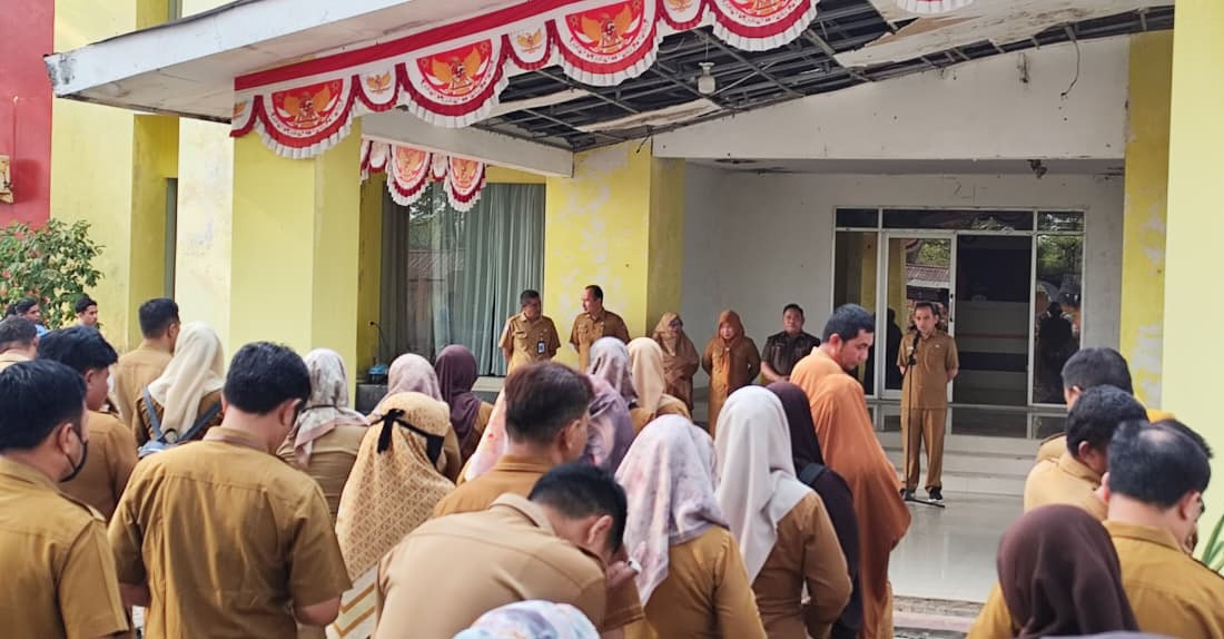 : Apel pagi Dinas Koperasi, UKM, Perindustrian dan Perdagangan Provinsi Gorontalo, Senin (5/10/2026). (foto: mcgorontaloprov/ Yuyun)