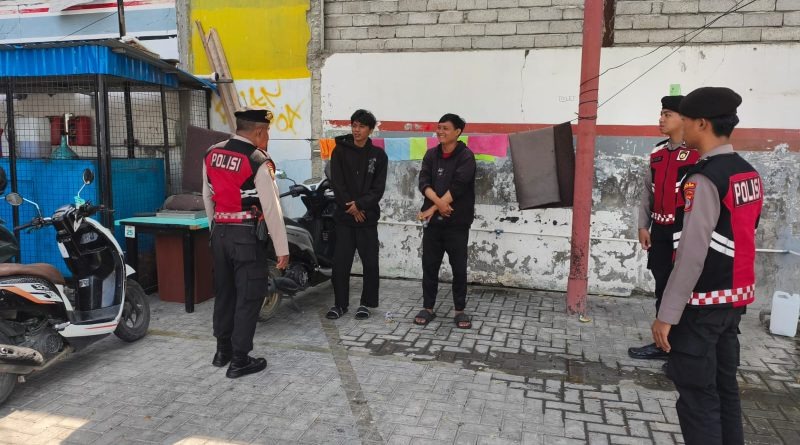 Bangun Kepercayaan Masyarakat, Ditsamapta Polda Sulteng Perkuat Patroli Dialogis
