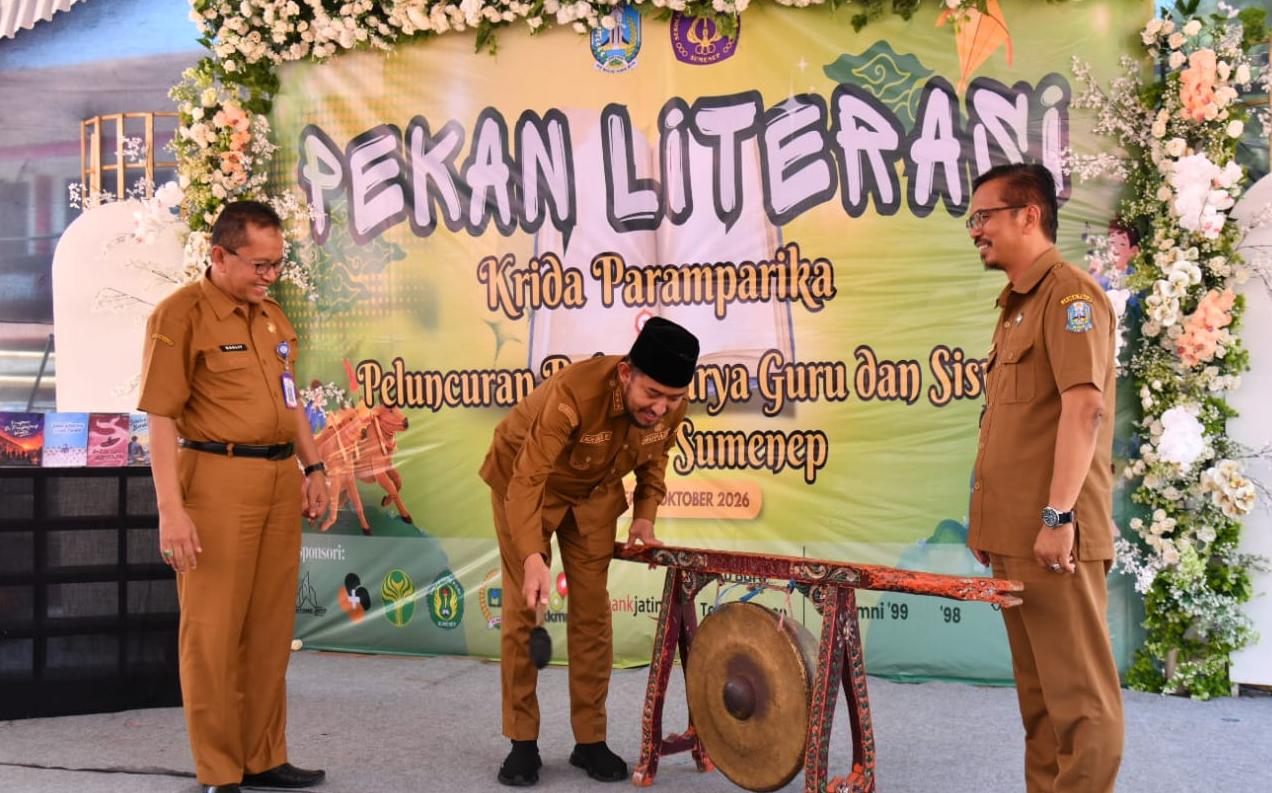 : Bupati Sumenep Achmad Fauzi Wongsojudo dalam Pekan Literasi 2026 SMAN 1 Sumenep, Selasa (6/10/2026).