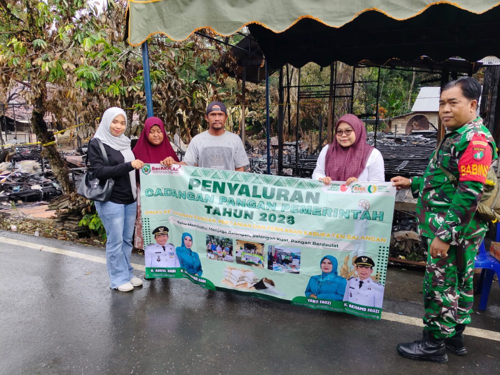 : Salah satu penyaluran CPP kepada Korban Kebakaran.- Foto: Mc.Balangan