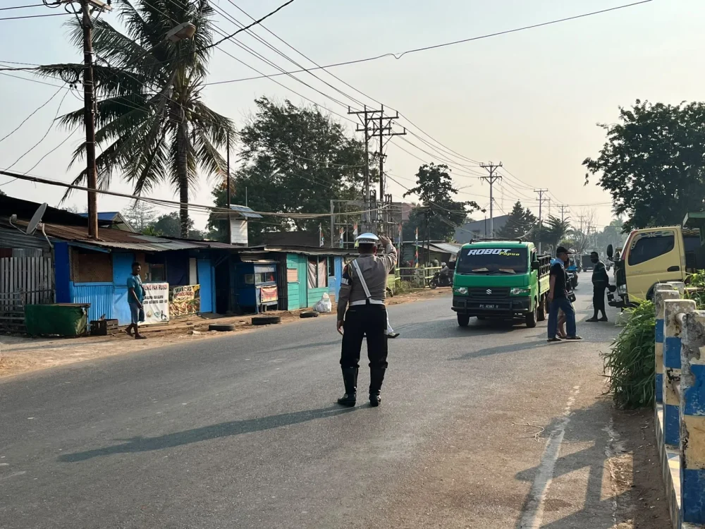 Cegah Kecelakaan, Satlantas Merauke Perkuat Pengaturan Lalu Lintas Pagi